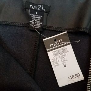 Rue 21 Skirts - Rue21 Black Moto Leather MiniSkirt Zipper Small S Rue 21 Skirts - Rue21 Black Moto Leather MiniSkirt Zipper Small S